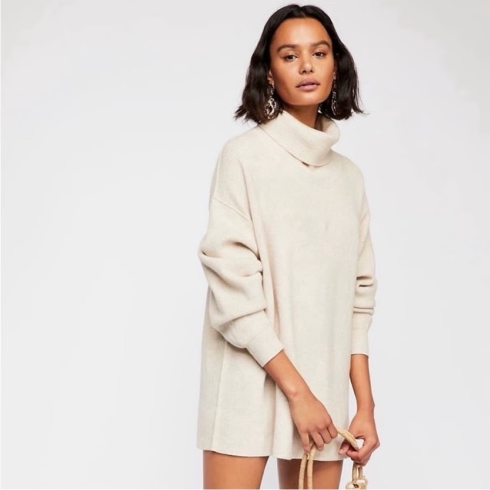 Free people softly structured sweater - beige M